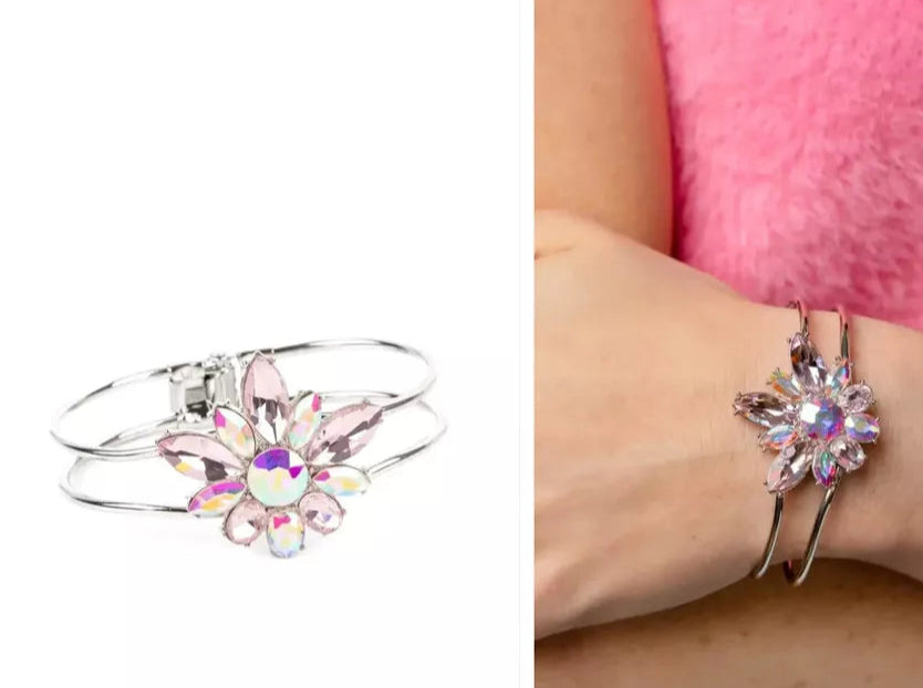 Chic Corsage Hinge Bracelet